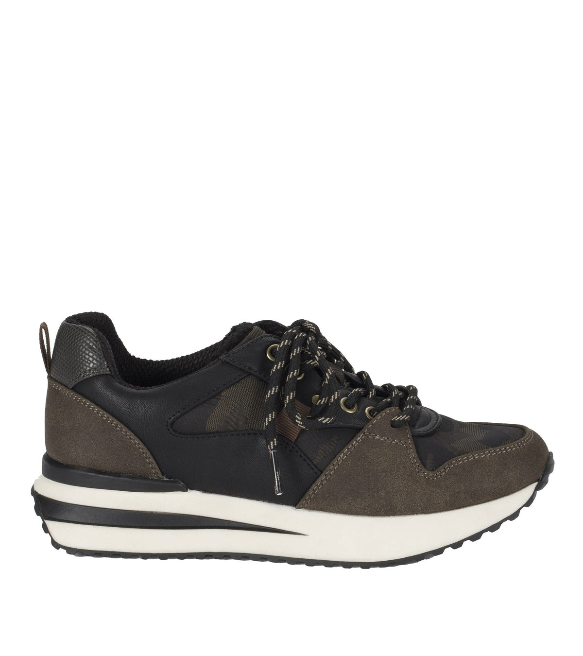 Cabriole Sneaker