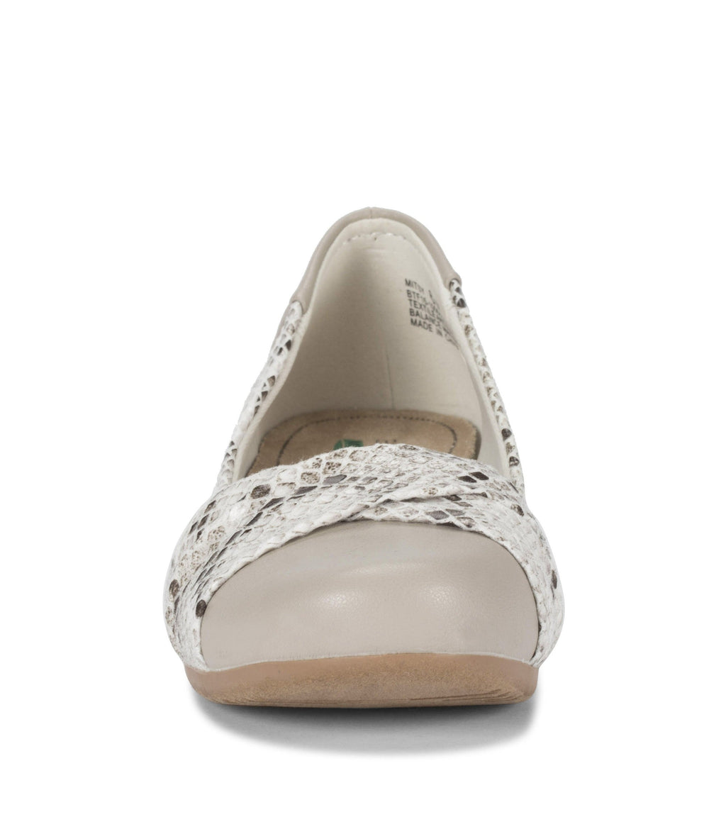 Mitsy Casual Flat