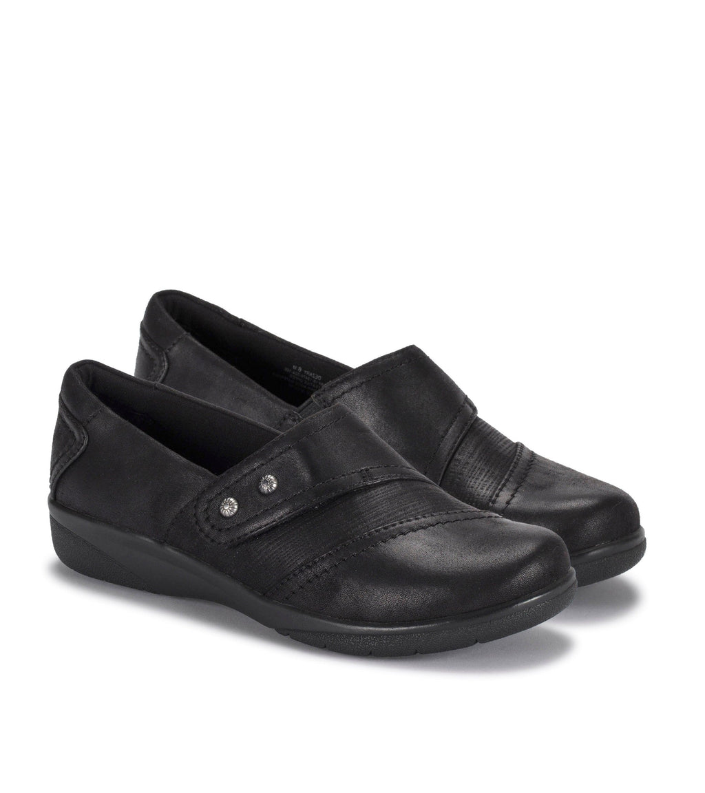 Darma Slip On