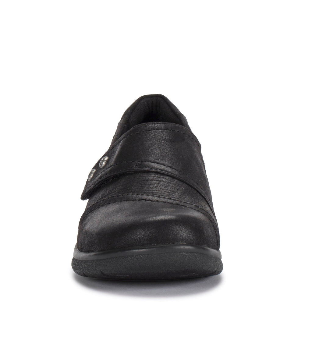 Darma Slip On