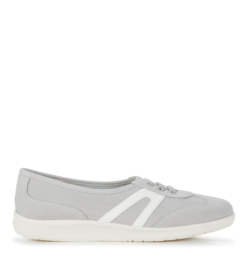 Vannie Slip On Sneaker