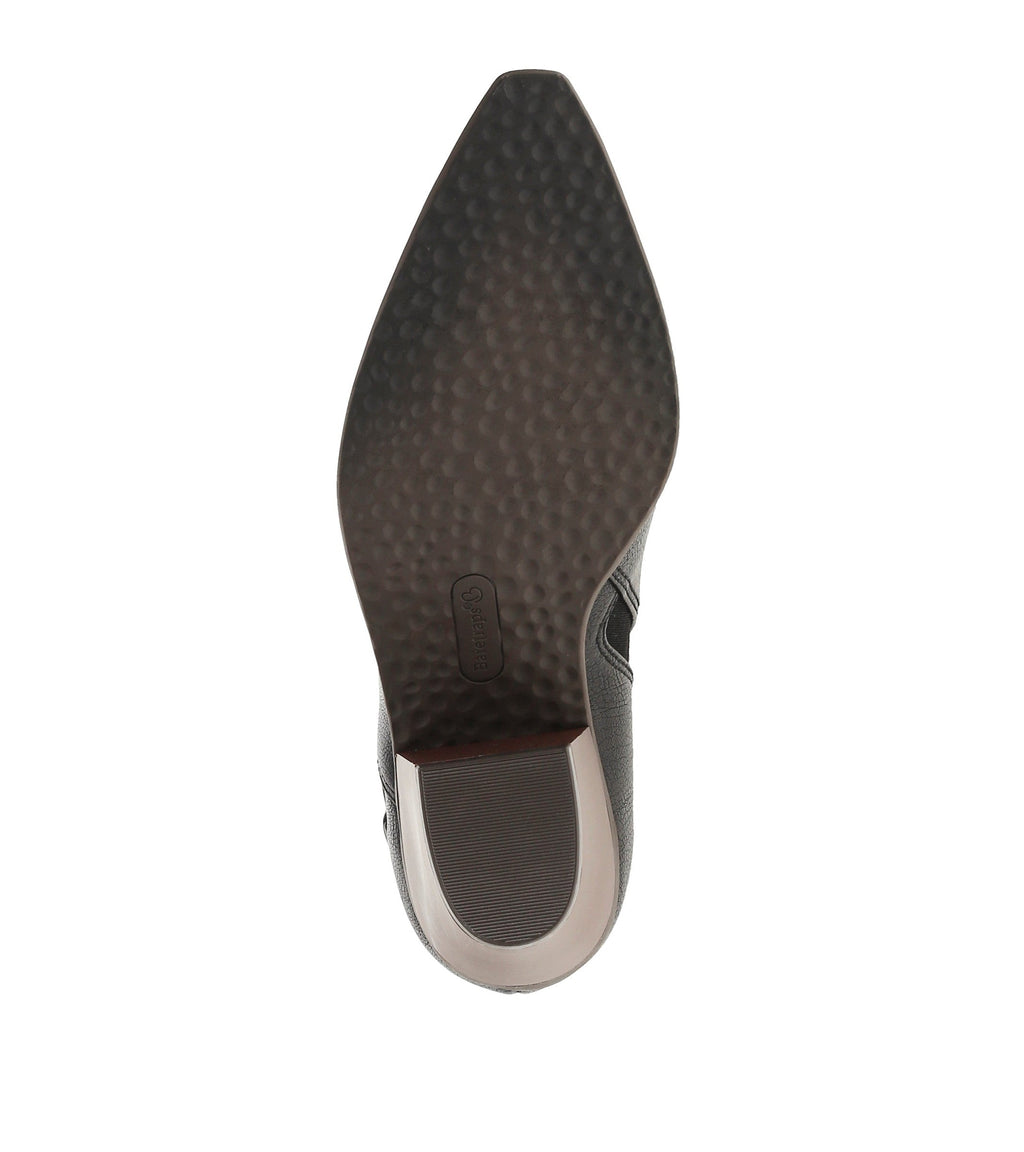 Yanah Block Heel Ankle Bootie