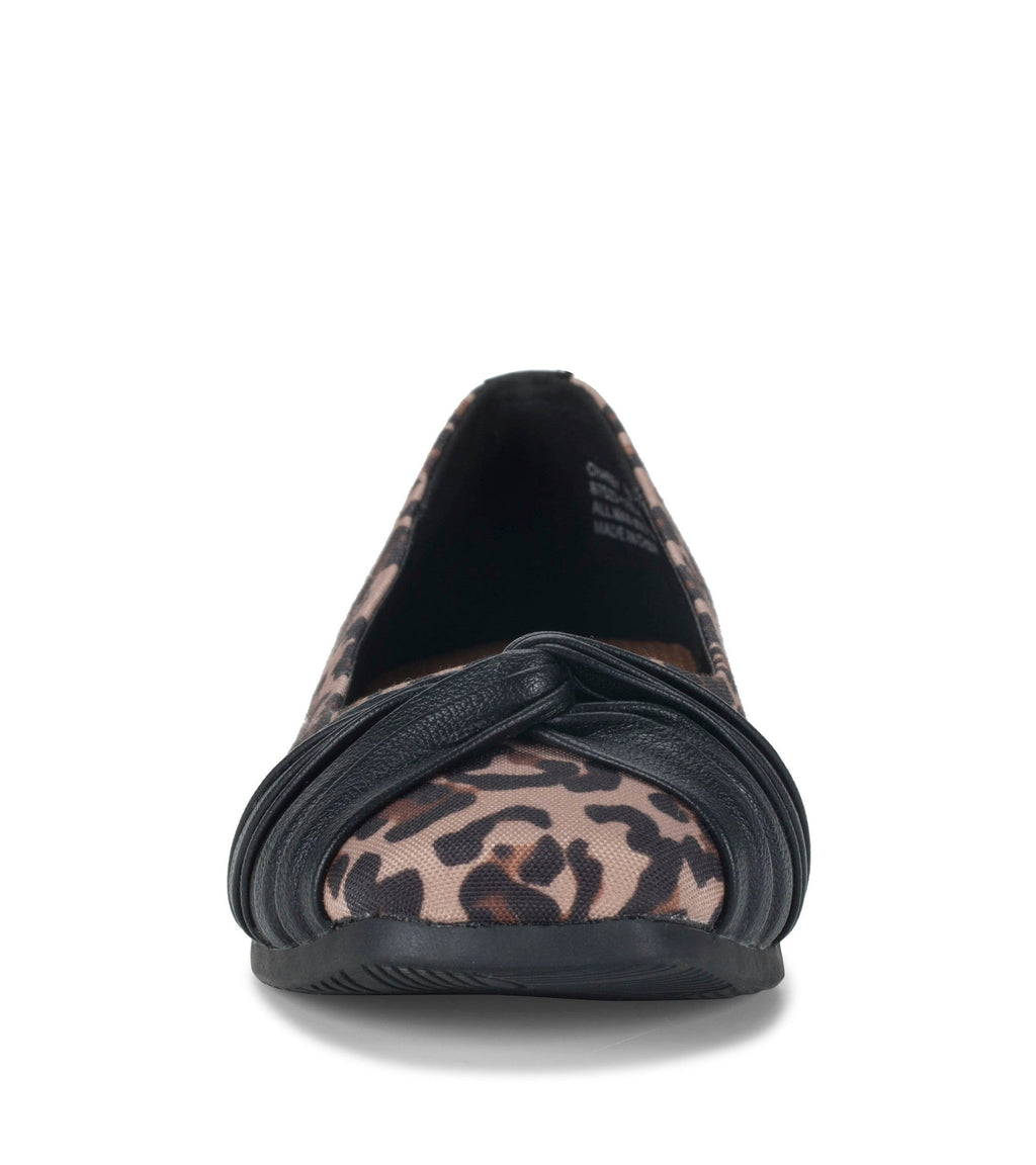 Chainey Casual Flat