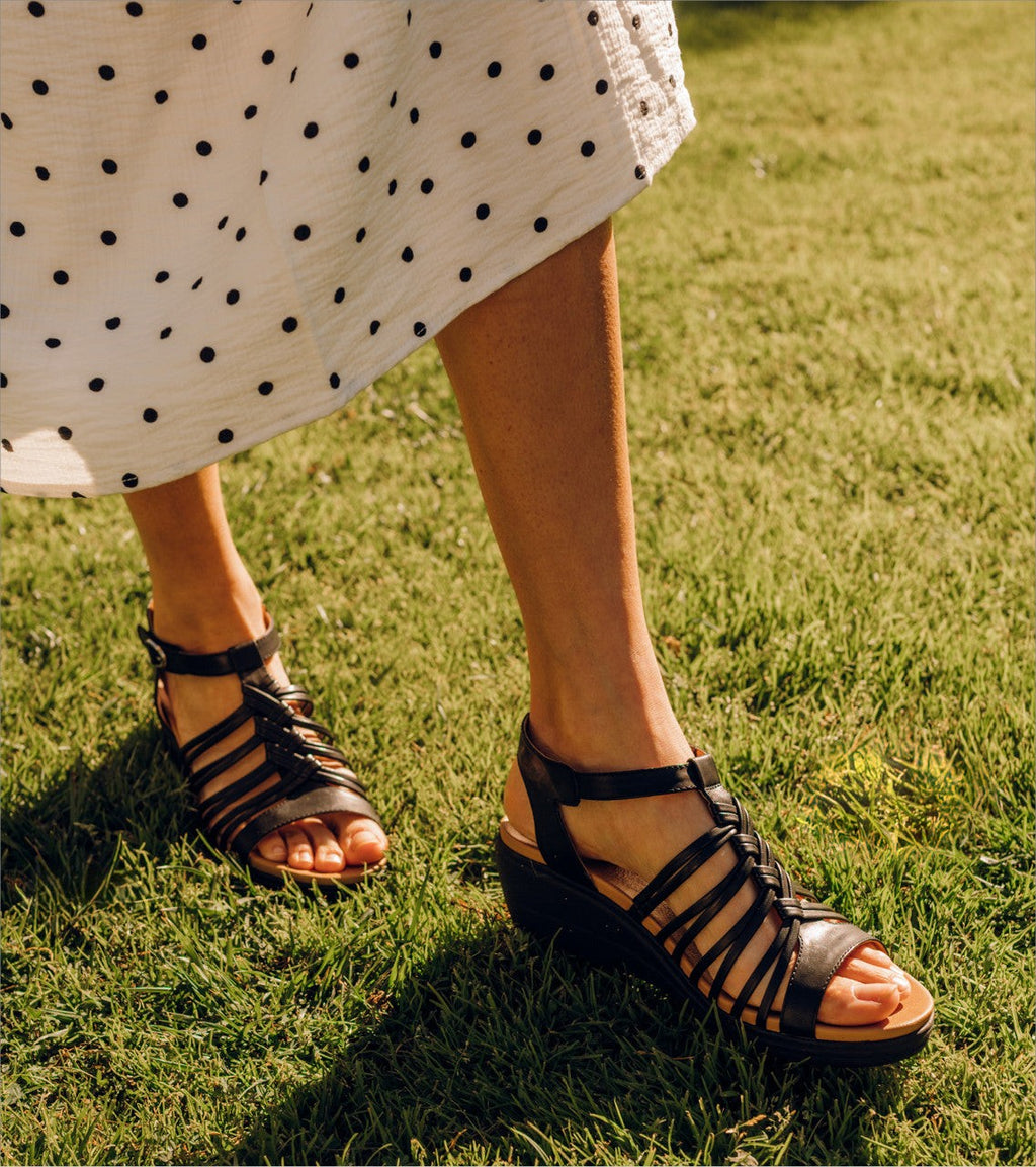 Enara Wedge Sandal