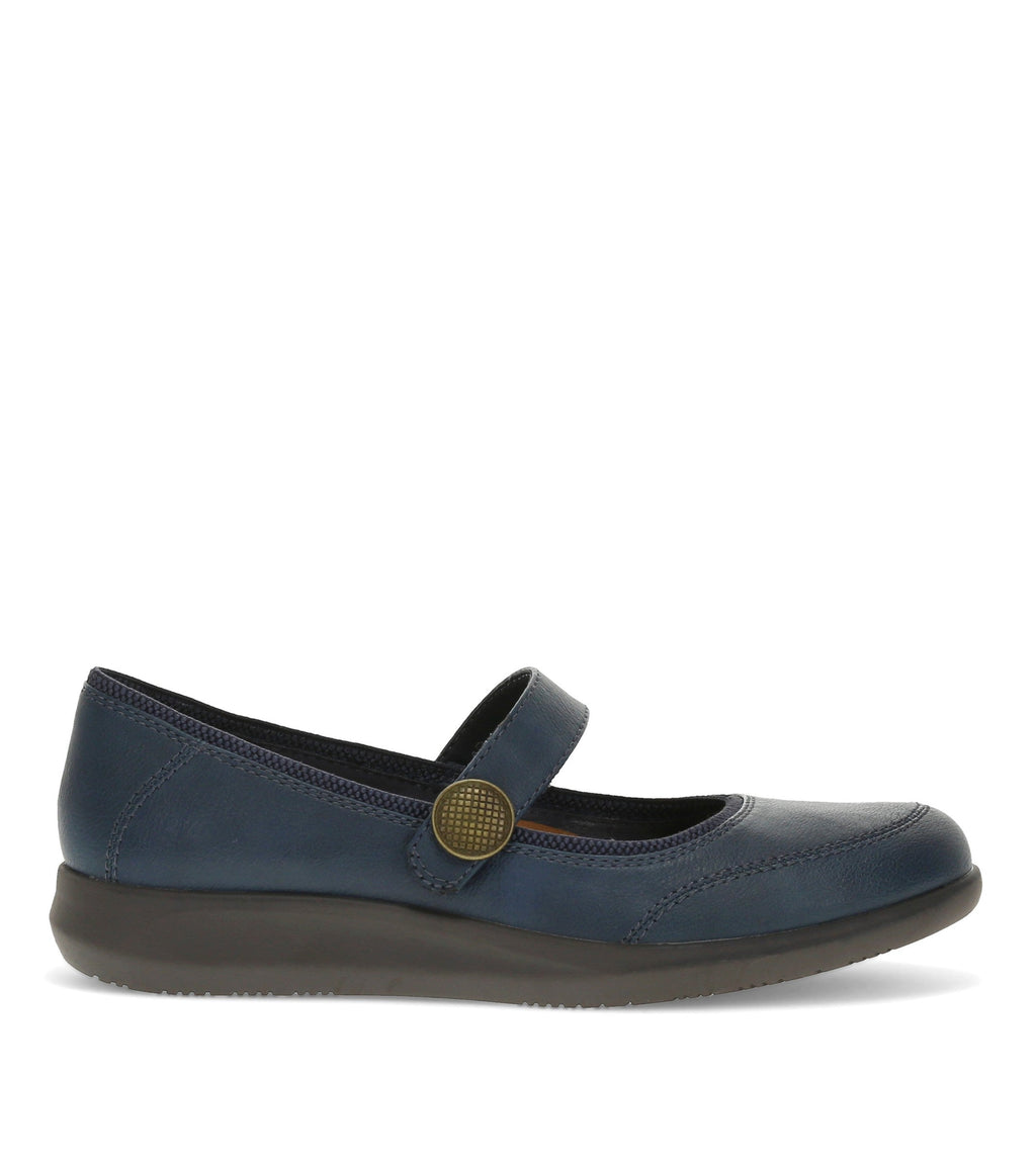 Joesie Mary Jane Flat