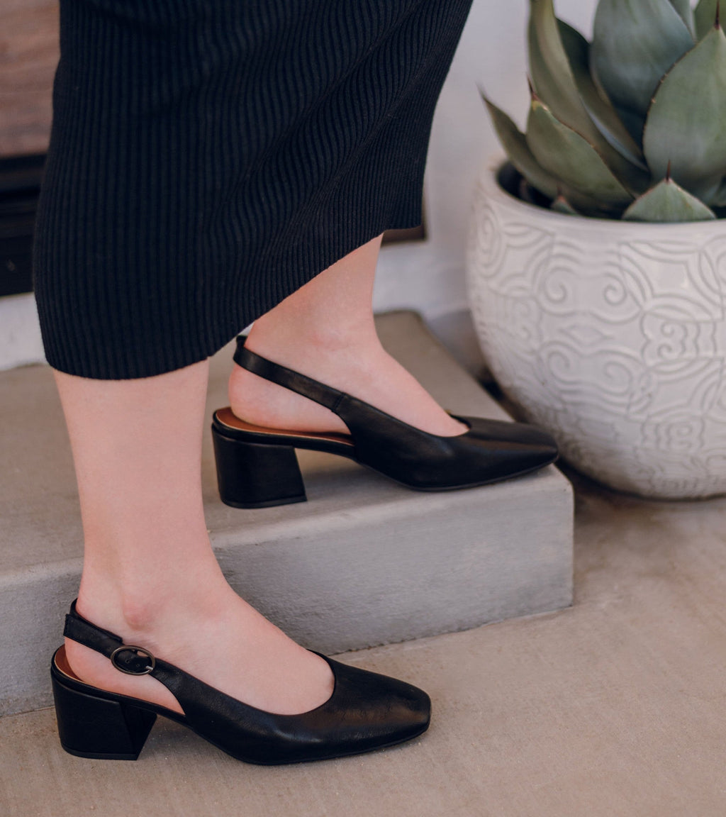 Ester Block Heel Slingback Pump